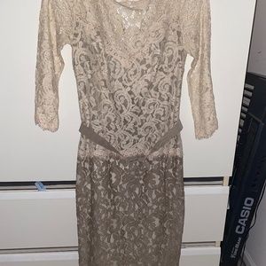 TADASHI SHOJI DRESS SZ6